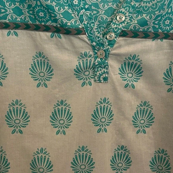 3/$30✨🩵Hatley Summer Travel Turquoise Tunic ☀️🏖️⛱️~ Large ~ 100% Cotton - Picture 5 of 11
